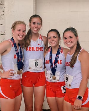 In order from left to right: Beth Holmes, Shiann Olberding, Savannah Stout. and Bailey Rock